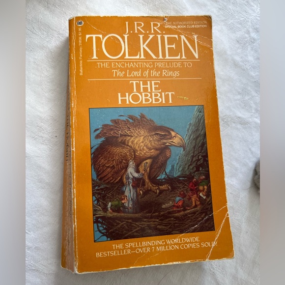 Vintage The Hobbit Book - Picture 2 of 7